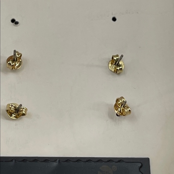 2.10.26-11 Coach Goldtone Bows & Signature “C” w/ Crystal 2 pr. Earrings Set - Picture 6 of 7